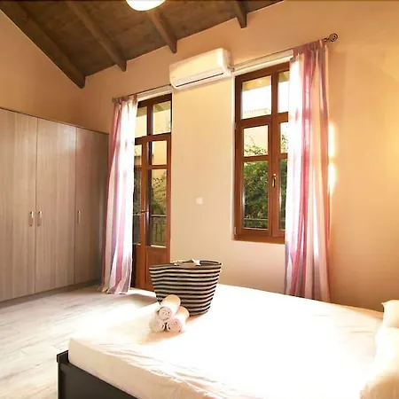 Asikiko Apartment Rethymno (Crete)